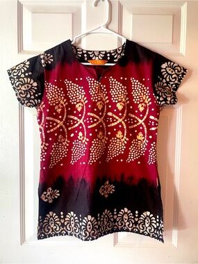 La Fille 28 Black Burgundy Cream Boho Grape Print Short Sleeve Tunic Blouse Med?